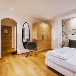 Szálloda Flachauerhof 4*