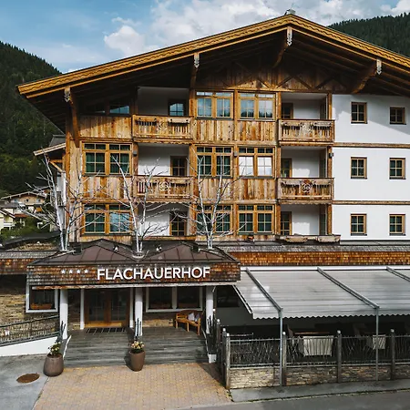 Flachauerhof 4* فلاخاو