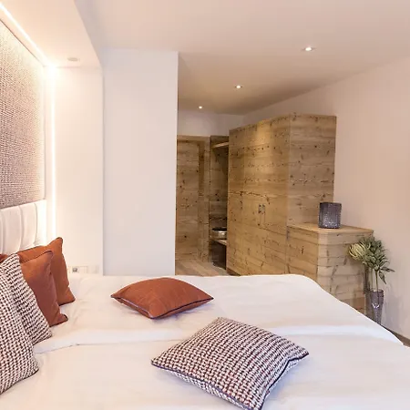 فندق Flachauerhof 4*