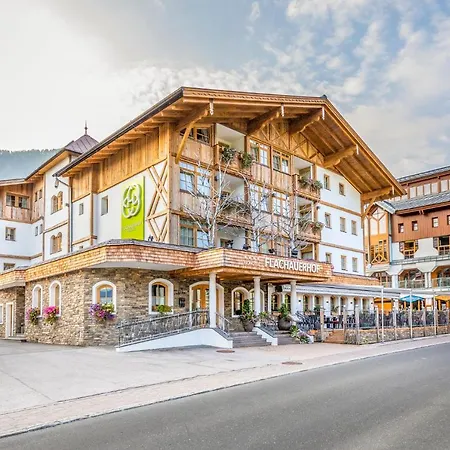 Flachauerhof فندق 4*